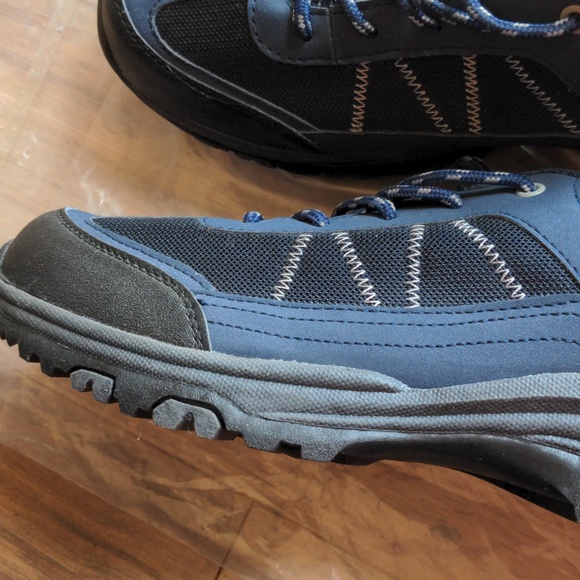 NWT Cotton Traders Walking Shoes - Picture 9 of 11